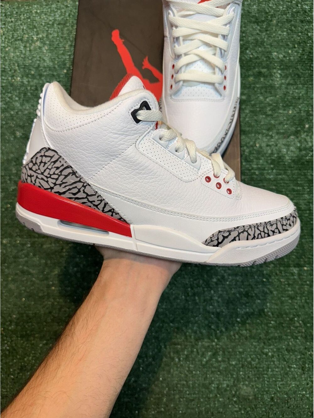 Jordan Retro 3 Hall Of Fame Size 9